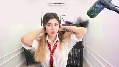 AnneTLi from Serbia