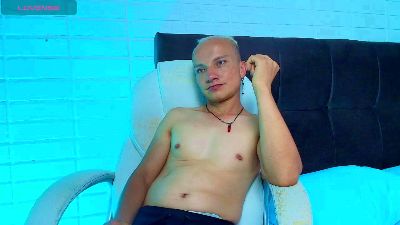 DaddyPoweer from United States