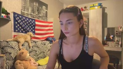 LashellBarrick from France