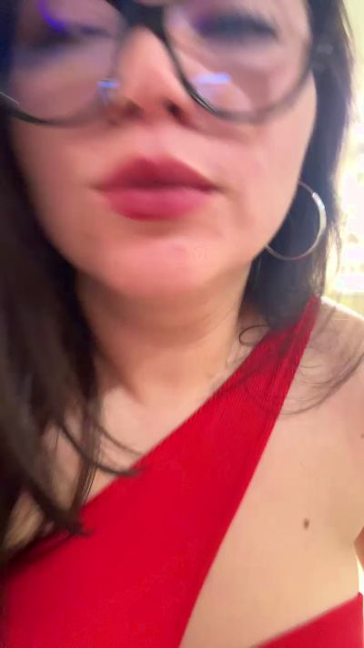 Meliixxx from Chile