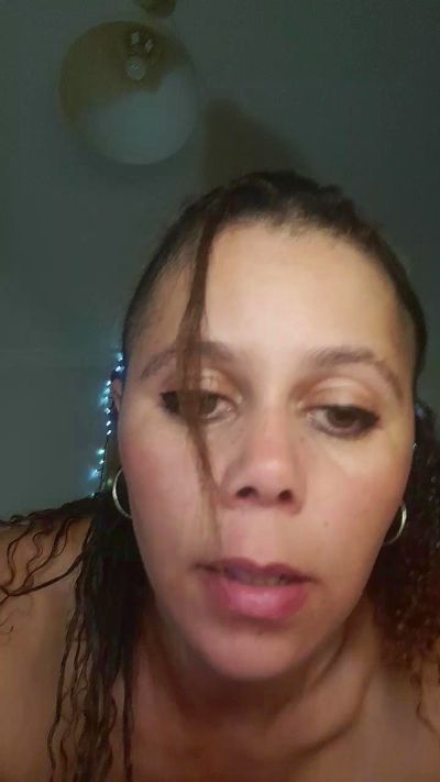 SelinaCoquine69 from France