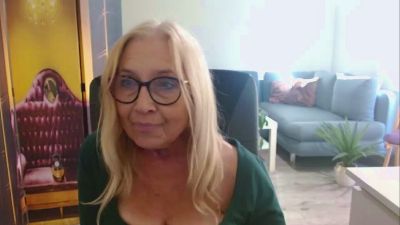 Sofia_xLOVE from Germany