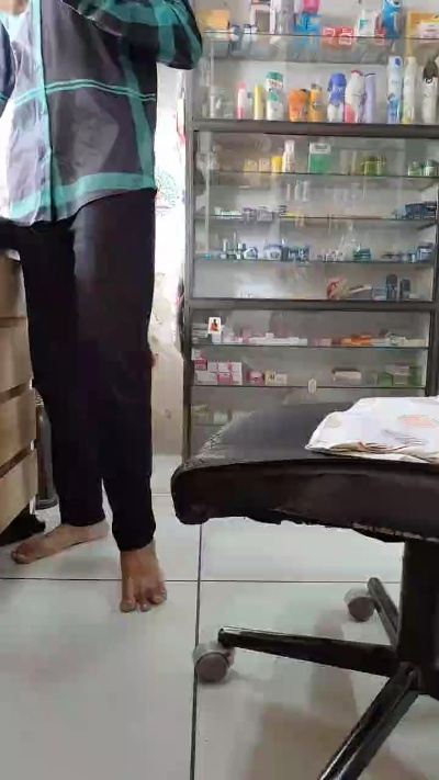 Tombaby7 from India