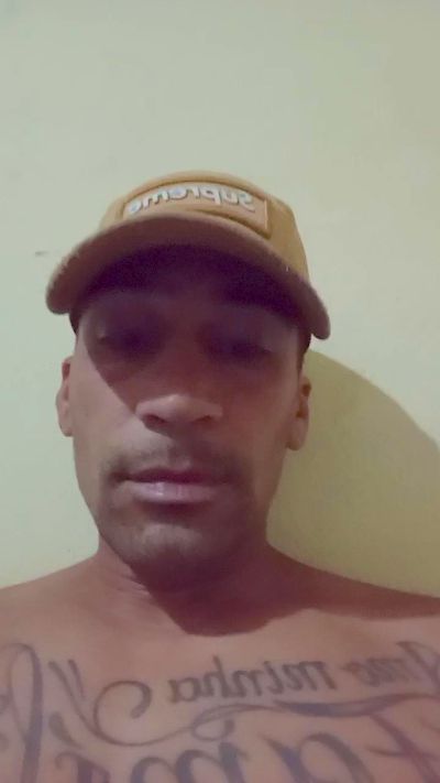 adriabis01 from Brazil