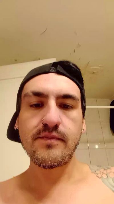 atoooobt from Chile
