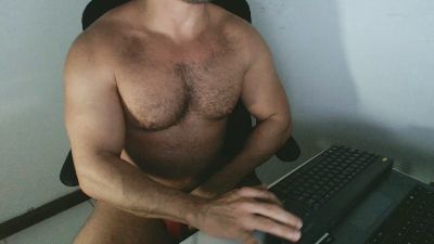 beard_man_sexy from Brazil