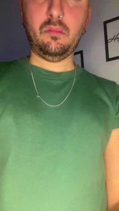 bri1994 from Argentina