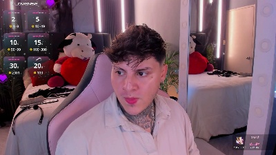 johny_multicum from Colombia