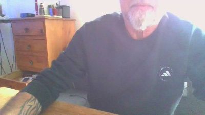 krombi33 from Germany