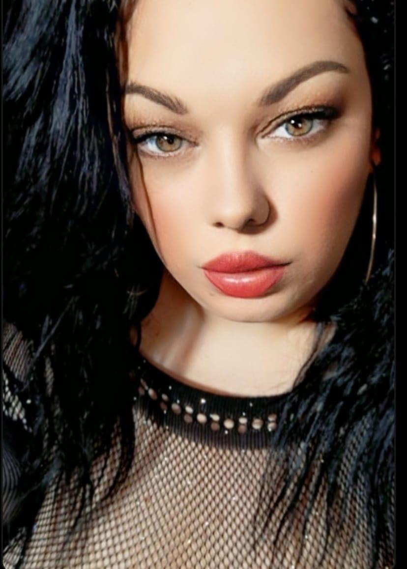 mayabigtits Profile Image