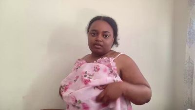 moonbabygf from Canada