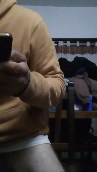 nachoclaps from Argentina