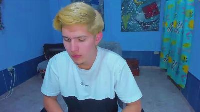 patrik027 from Colombia
